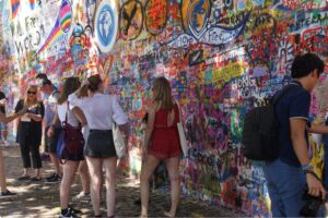 john lennon, John Lennon wall, Prague