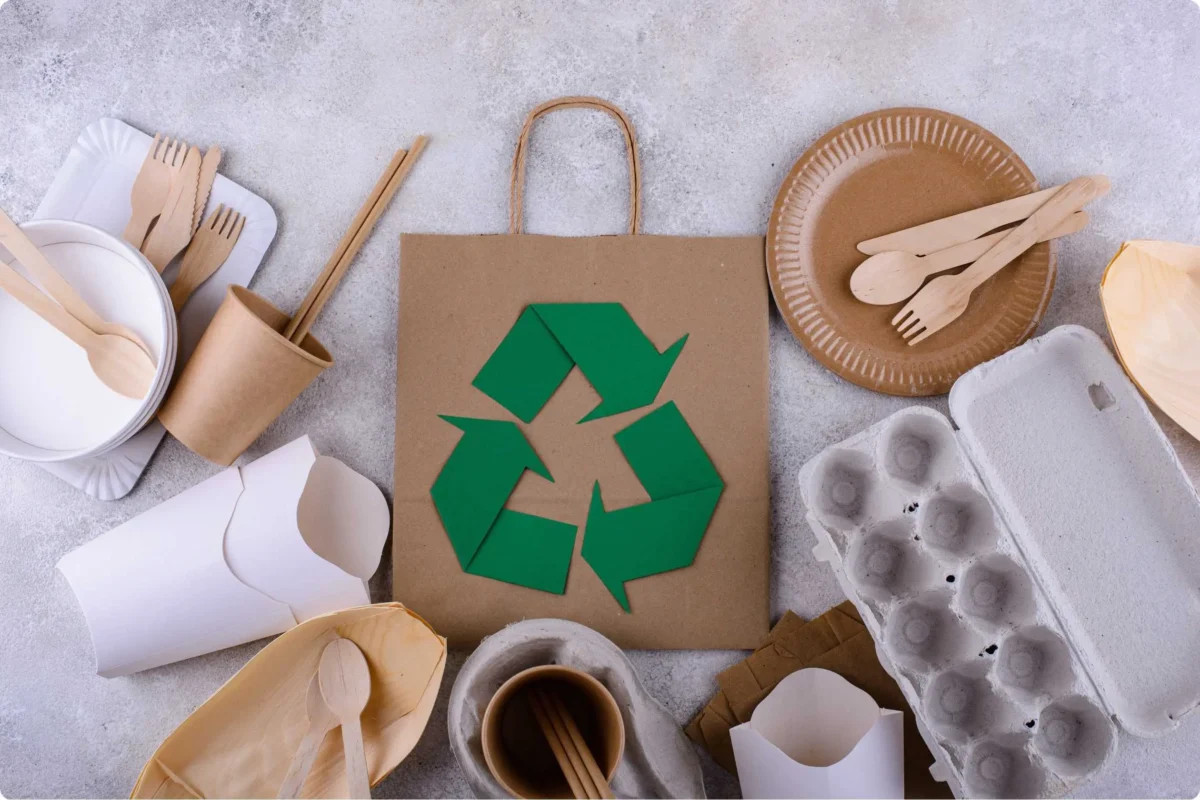 sustainable bag and utensils